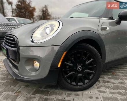 Сірий Міні Cooper, об'ємом двигуна 1.5 л та пробігом 85 тис. км за 11990 $, фото 4 на Automoto.ua
