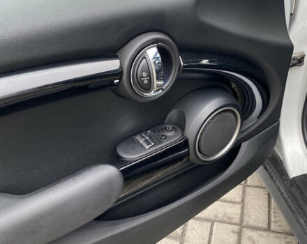 Серый Мини Купер, объемом двигателя 2 л и пробегом 167 тыс. км за 10999 $, фото 12 на Automoto.ua