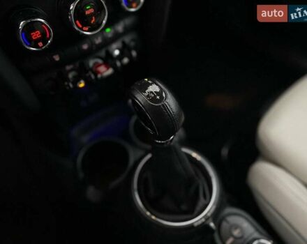 Сірий Міні Cooper, об'ємом двигуна 1.5 л та пробігом 85 тис. км за 11990 $, фото 30 на Automoto.ua