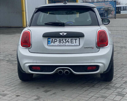 Серый Мини Купер, объемом двигателя 2 л и пробегом 167 тыс. км за 10999 $, фото 5 на Automoto.ua