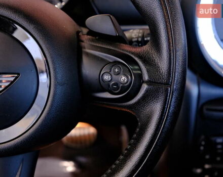 Сірий Міні Cooper, об'ємом двигуна 2 л та пробігом 112 тис. км за 13900 $, фото 18 на Automoto.ua