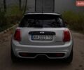 Сірий Міні Cooper, об'ємом двигуна 2 л та пробігом 80 тис. км за 15500 $, фото 1 на Automoto.ua