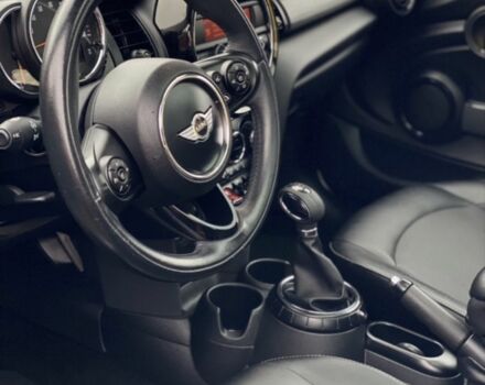 Сірий Міні Cooper, об'ємом двигуна 1.5 л та пробігом 134 тис. км за 12500 $, фото 11 на Automoto.ua