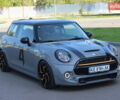 Сірий Міні Cooper, об'ємом двигуна 2 л та пробігом 130 тис. км за 16999 $, фото 7 на Automoto.ua