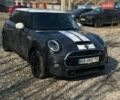 Сірий Міні Cooper, об'ємом двигуна 2 л та пробігом 140 тис. км за 13000 $, фото 2 на Automoto.ua