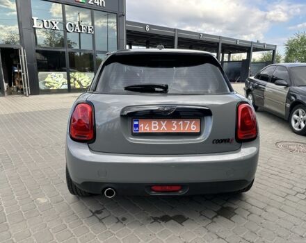 Сірий Міні Cooper, об'ємом двигуна 1.5 л та пробігом 134 тис. км за 12500 $, фото 3 на Automoto.ua