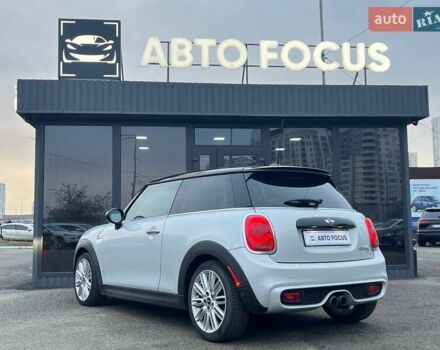 Сірий Міні Cooper, об'ємом двигуна 2 л та пробігом 92 тис. км за 12990 $, фото 5 на Automoto.ua