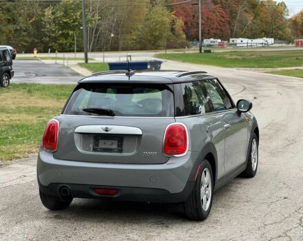 Серый Мини Купер, объемом двигателя 1.5 л и пробегом 78 тыс. км за 5500 $, фото 3 на Automoto.ua