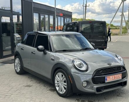 Сірий Міні Cooper, об'ємом двигуна 1.5 л та пробігом 134 тис. км за 12500 $, фото 2 на Automoto.ua