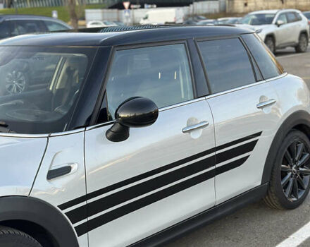 Сірий Міні Cooper, об'ємом двигуна 1.5 л та пробігом 136 тис. км за 13500 $, фото 7 на Automoto.ua