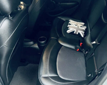 Сірий Міні Cooper, об'ємом двигуна 1.5 л та пробігом 170 тис. км за 14200 $, фото 12 на Automoto.ua