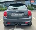 Сірий Міні Cooper, об'ємом двигуна 2 л та пробігом 68 тис. км за 13490 $, фото 5 на Automoto.ua