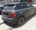 Сірий Міні Cooper, об'ємом двигуна 2 л та пробігом 184 тис. км за 10000 $, фото 4 на Automoto.ua