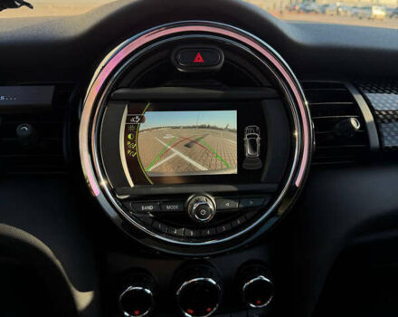 Серый Мини Купер, объемом двигателя 2 л и пробегом 58 тыс. км за 15999 $, фото 12 на Automoto.ua