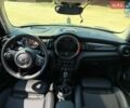 Сірий Міні Cooper, об'ємом двигуна 2 л та пробігом 64 тис. км за 18000 $, фото 28 на Automoto.ua