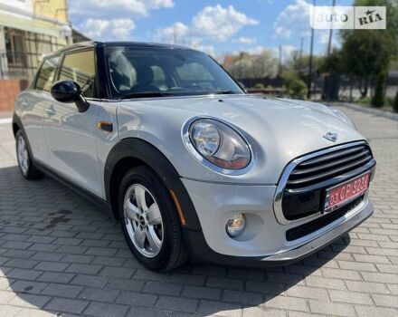 Сірий Міні Cooper, об'ємом двигуна 1.5 л та пробігом 110 тис. км за 11999 $, фото 7 на Automoto.ua