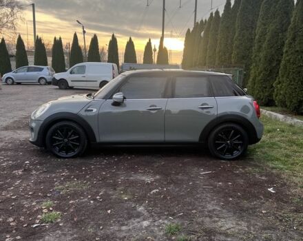 Сірий Міні Cooper, об'ємом двигуна 1.5 л та пробігом 160 тис. км за 14700 $, фото 1 на Automoto.ua