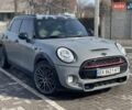 Сірий Міні Cooper, об'ємом двигуна 2 л та пробігом 146 тис. км за 15500 $, фото 1 на Automoto.ua