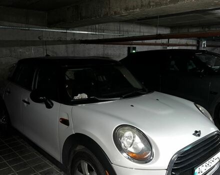Сірий Міні Cooper, об'ємом двигуна 1.5 л та пробігом 160 тис. км за 12500 $, фото 2 на Automoto.ua