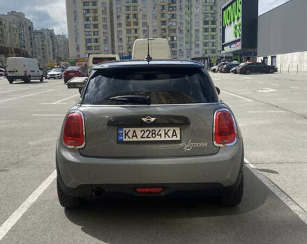 Серый Мини Купер, объемом двигателя 1.5 л и пробегом 118 тыс. км за 10500 $, фото 4 на Automoto.ua