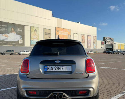 Серый Мини Купер, объемом двигателя 2 л и пробегом 58 тыс. км за 15999 $, фото 2 на Automoto.ua