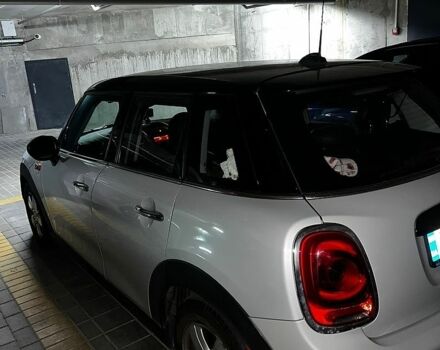 Сірий Міні Cooper, об'ємом двигуна 1.5 л та пробігом 160 тис. км за 12500 $, фото 1 на Automoto.ua