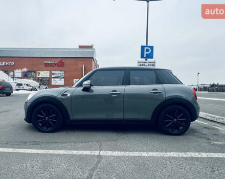 Сірий Міні Cooper, об'ємом двигуна 1.5 л та пробігом 170 тис. км за 14200 $, фото 1 на Automoto.ua