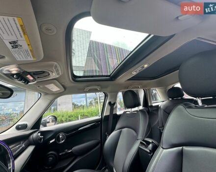 Сірий Міні Cooper, об'ємом двигуна 2 л та пробігом 68 тис. км за 13490 $, фото 16 на Automoto.ua