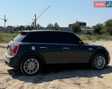 Сірий Міні Cooper, об'ємом двигуна 2 л та пробігом 64 тис. км за 18000 $, фото 6 на Automoto.ua