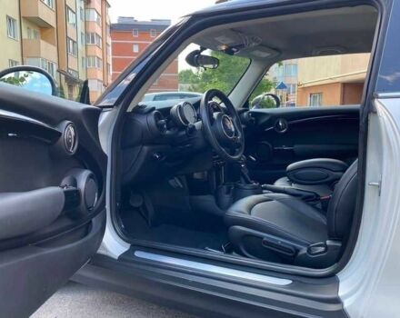 Серый Мини Купер, объемом двигателя 0 л и пробегом 44 тыс. км за 10700 $, фото 5 на Automoto.ua