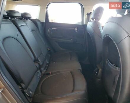 Серый Мини Купер, объемом двигателя 2 л и пробегом 129 тыс. км за 9000 $, фото 9 на Automoto.ua