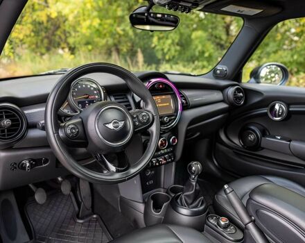 Сірий Міні Cooper, об'ємом двигуна 1.5 л та пробігом 50 тис. км за 11500 $, фото 7 на Automoto.ua