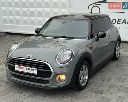Міні Cooper 2017 у Києві на Automoto.ua Сірий Міні Cooper, об'ємом двигуна 1.5 л та пробігом 102 тис. км за 13650 $, фото 2 на Automoto.ua