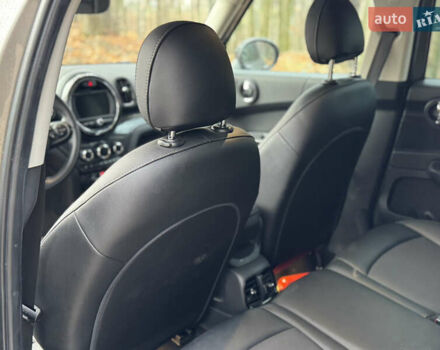 Серый Мини Купер, объемом двигателя 1.5 л и пробегом 56 тыс. км за 15000 $, фото 11 на Automoto.ua