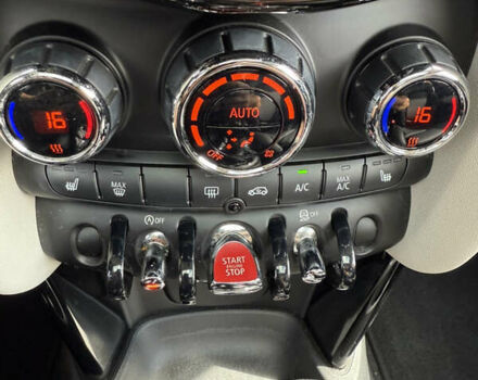 Мини Купер 2017 в Киеве на Automoto.ua Серый Мини Купер, объемом двигателя 2 л и пробегом 73 тыс. км за 16700 $, фото 26 на Automoto.ua