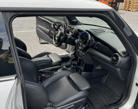 Сірий Міні Cooper, об'ємом двигуна 2 л та пробігом 89 тис. км за 17100 $, фото 8 на Automoto.ua