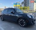 Сірий Міні Cooper, об'ємом двигуна 2 л та пробігом 121 тис. км за 14135 $, фото 2 на Automoto.ua