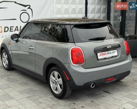 Сірий Міні Cooper, об'ємом двигуна 1.5 л та пробігом 102 тис. км за 13100 $, фото 4 на Automoto.ua