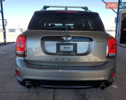 Серый Мини Купер, объемом двигателя 2 л и пробегом 129 тыс. км за 9000 $, фото 5 на Automoto.ua