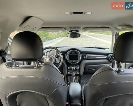 Сірий Міні Cooper, об'ємом двигуна 2 л та пробігом 61 тис. км за 23999 $, фото 24 на Automoto.ua