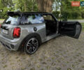 Сірий Міні Cooper, об'ємом двигуна 2 л та пробігом 84 тис. км за 18900 $, фото 10 на Automoto.ua