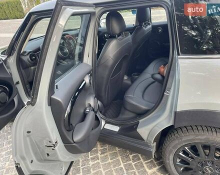 Сірий Міні Cooper, об'ємом двигуна 2 л та пробігом 61 тис. км за 23999 $, фото 17 на Automoto.ua