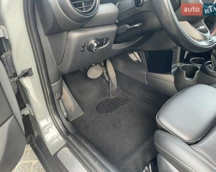 Сірий Міні Cooper, об'ємом двигуна 2 л та пробігом 61 тис. км за 23999 $, фото 20 на Automoto.ua