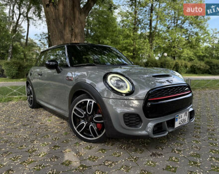 Сірий Міні Cooper, об'ємом двигуна 2 л та пробігом 84 тис. км за 18900 $, фото 1 на Automoto.ua