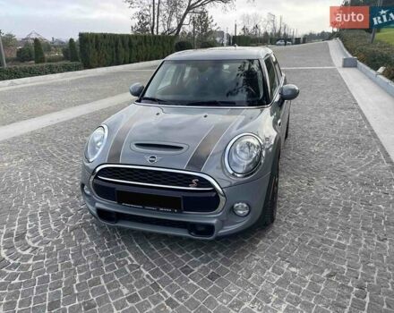 Сірий Міні Cooper, об'ємом двигуна 2 л та пробігом 61 тис. км за 23999 $, фото 8 на Automoto.ua