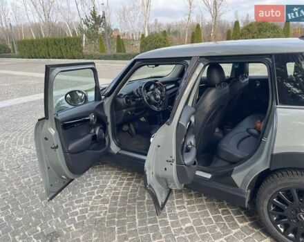 Сірий Міні Cooper, об'ємом двигуна 2 л та пробігом 61 тис. км за 23999 $, фото 19 на Automoto.ua