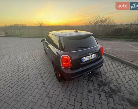 Сірий Міні Cooper, об'ємом двигуна 2 л та пробігом 79 тис. км за 16300 $, фото 6 на Automoto.ua