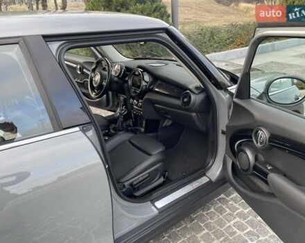 Сірий Міні Cooper, об'ємом двигуна 2 л та пробігом 61 тис. км за 23999 $, фото 21 на Automoto.ua