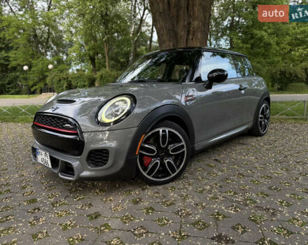 Сірий Міні Cooper, об'ємом двигуна 2 л та пробігом 84 тис. км за 18900 $, фото 2 на Automoto.ua