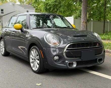 Сірий Міні Cooper, об'ємом двигуна 2 л та пробігом 60 тис. км за 4095 $, фото 2 на Automoto.ua